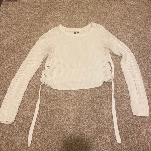 white cropped tie sweater - Picture 1 of 2